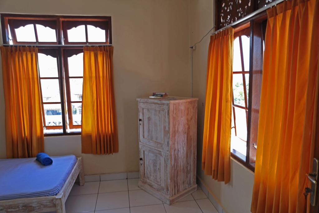 Guest house Surfers House *
