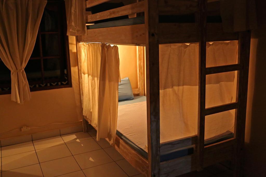 Surfers House * Kuta (Bali)