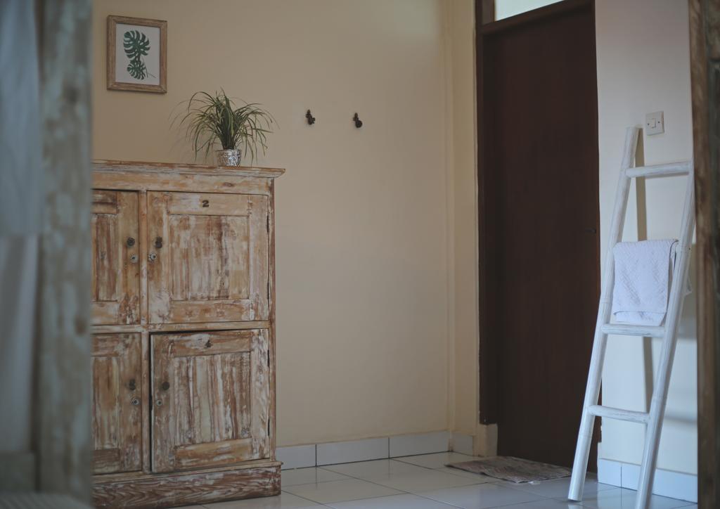 Surfers House Guest house Kuta (Bali)