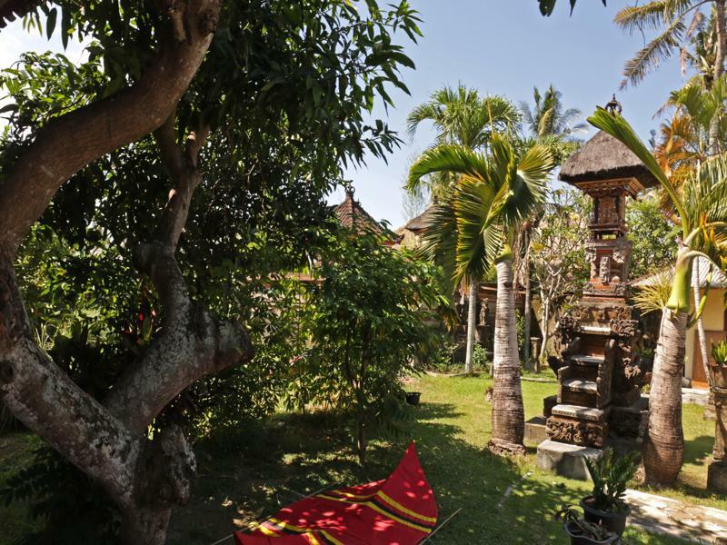 Surfers House